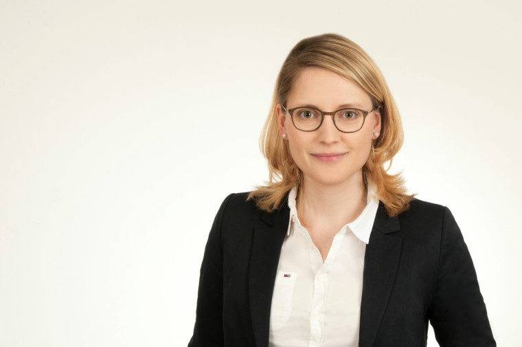 Rechtsanwältin Stephanie Gerstl-Schräder, Fachanwältin für Familienrecht